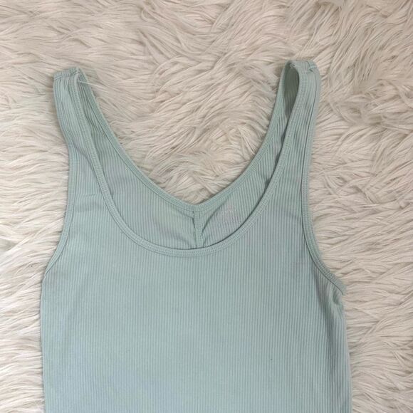 Old Navy Mint Green Tank Top - Picture 6 of 7